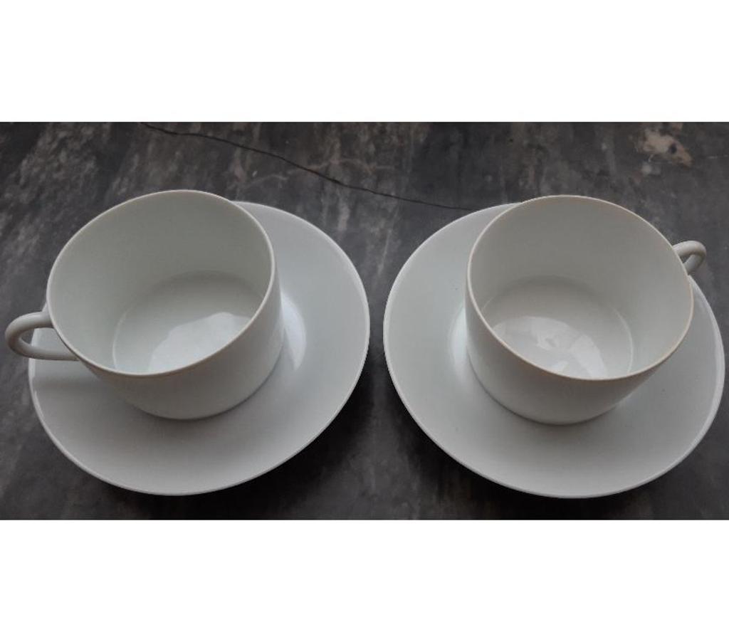 Ameublement & art de la table Alpes-Maritimes Antibes - 06600 - Photos Vivastreet tasses blanches avec sous tasses,