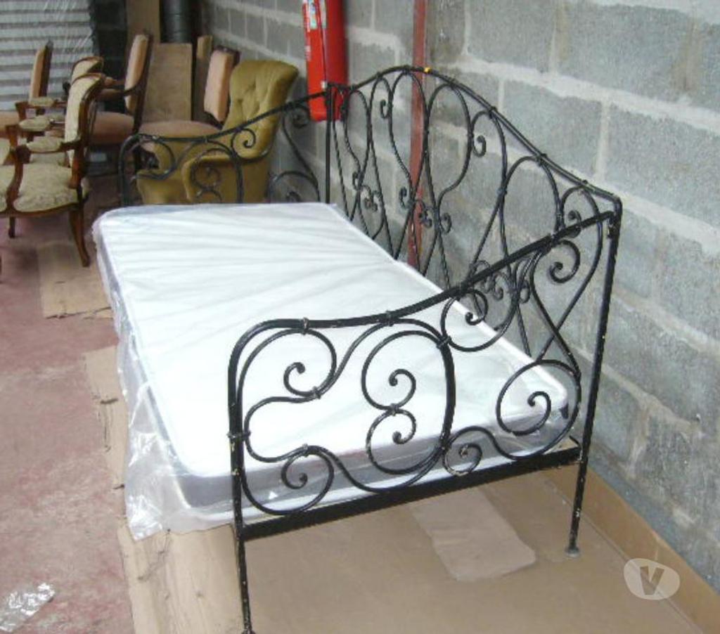Ameublement & art de la table Yvelines Sartrouville - 78500 - Photos Vivastreet Banquette fer forgé, promotion