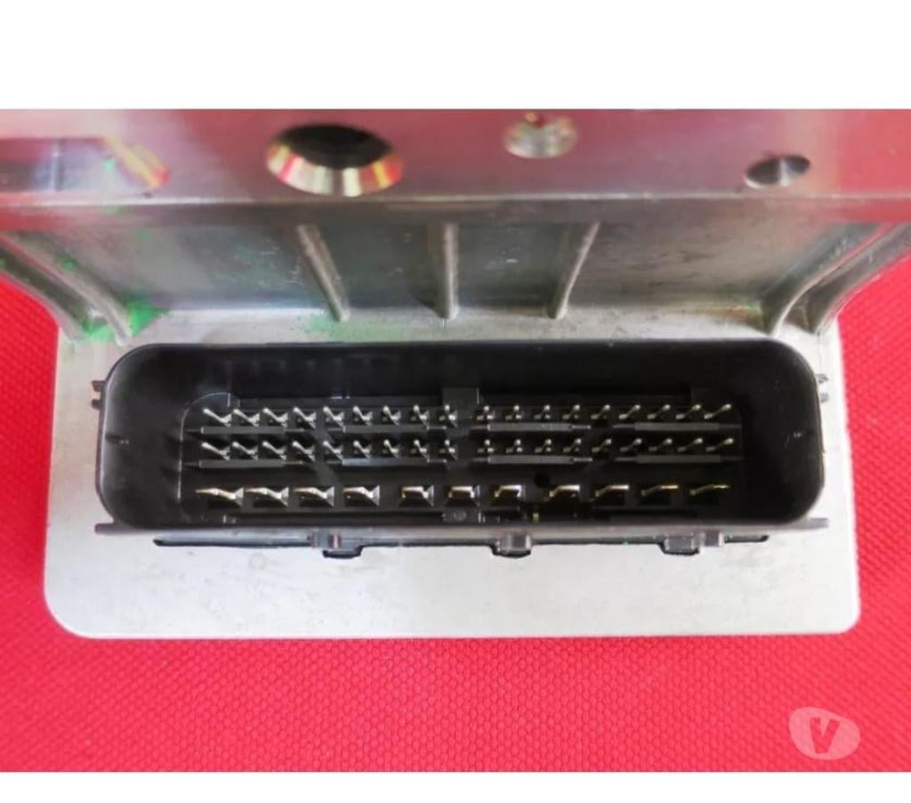 Pièces et services auto Bas-Rhin Ville - 67220 - Photos Vivastreet Pompe SBC Mercedes A0094312712 0265960061 Mercedes Classe E