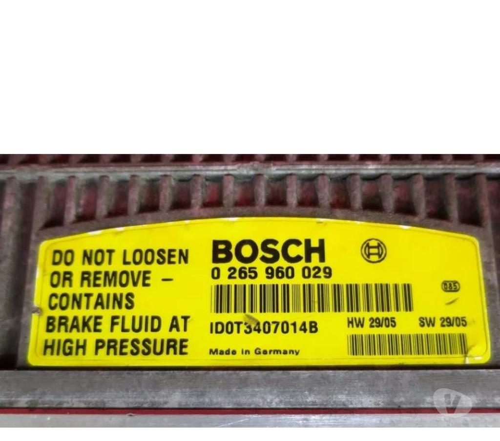 Pièces et services auto Bas-Rhin Ville - 67220 - Photos Vivastreet Mercedes pompe SBC A0054318112 0265960029 pour Classe E W211