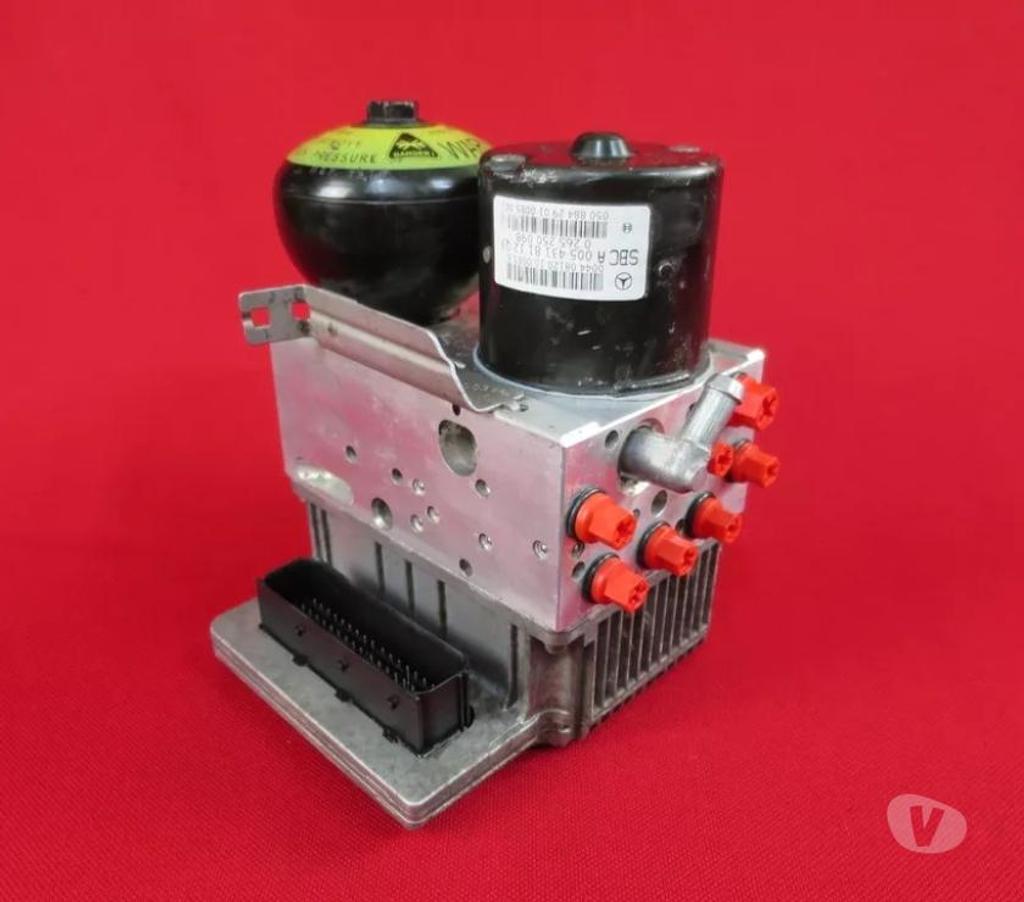 Pièces et services auto Bas-Rhin Ville - 67220 - Photos Vivastreet Mercedes pompe SBC A0054318112 0265960029 pour Classe E W211