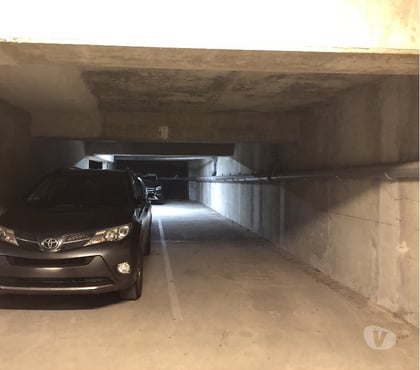 Location parking & garage Luce Eure-et-Loir - Photos Vivastreet Place de Parking souterrain - Lucé