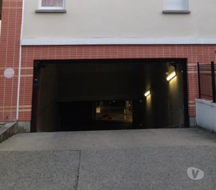 Location parking & garage Luce Eure-et-Loir - Photos Vivastreet Place de Parking souterrain - Lucé