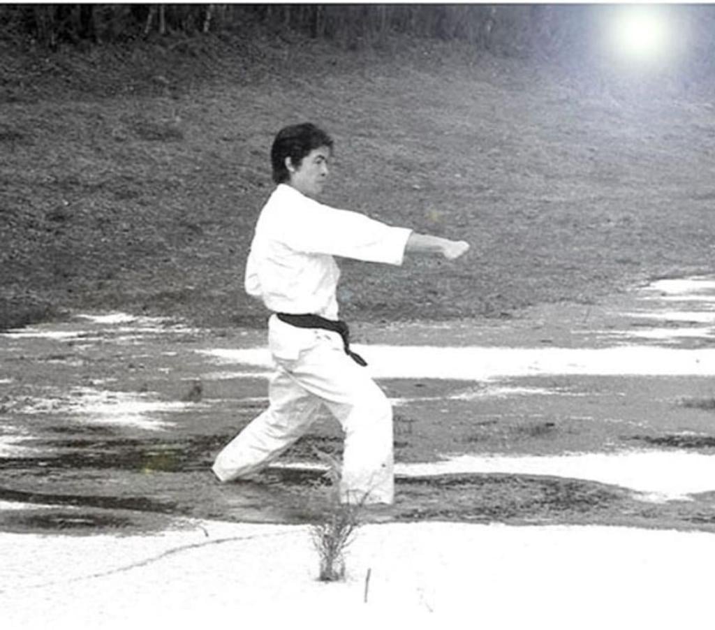 Cours de sport Paris Paris 14ème ardt - 75014 - Photos Vivastreet Cours de Kenjutsu Iaido et Karate Do Zen - Paris sud 75014