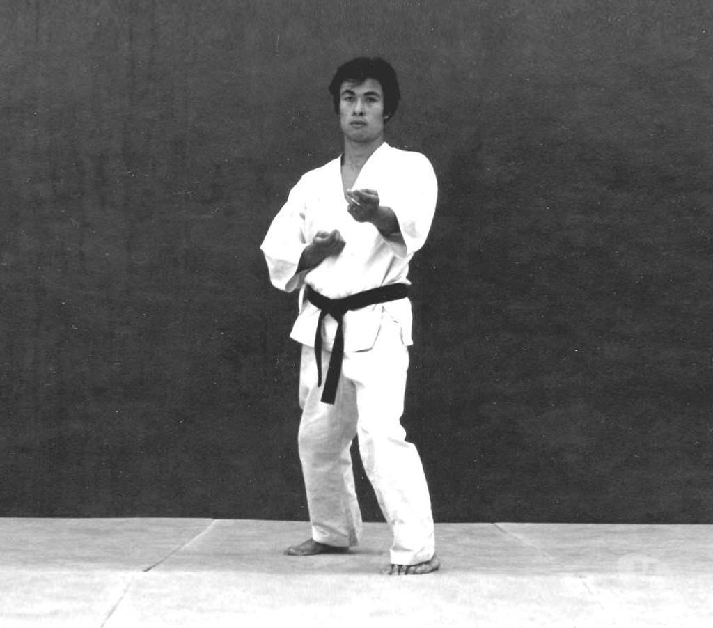Cours de sport Paris Paris 14ème ardt - 75014 - Photos Vivastreet Cours de Kenjutsu Iaido et Karate Do Zen - Paris sud 75014