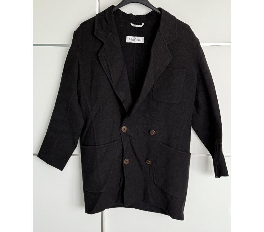 Vêtements occasion Nord Wasquehal - 59290 - Photos Vivastreet Manteau Max Mara (taille 42)