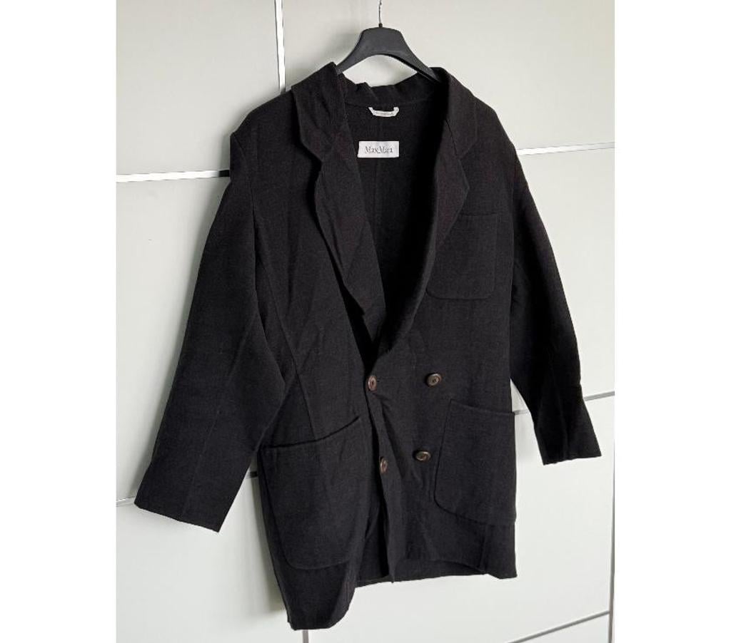 Vêtements occasion Nord Wasquehal - 59290 - Photos Vivastreet Manteau Max Mara (taille 42)