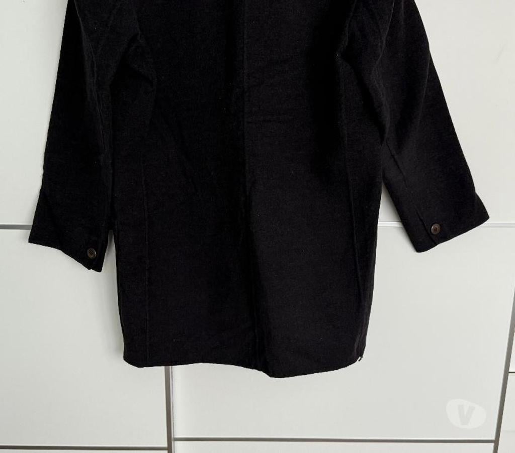 Vêtements occasion Nord Wasquehal - 59290 - Photos Vivastreet Manteau Max Mara (taille 42)