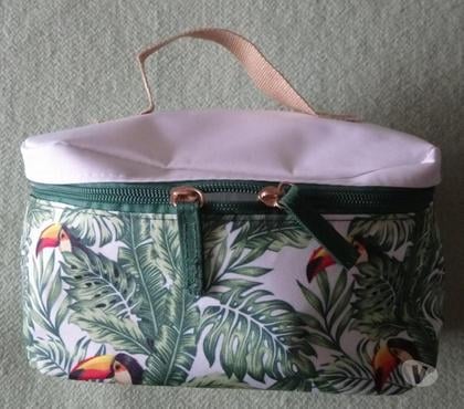 Accessoires - Bagagerie La Courneuve Seine-Saint-Denis - Photos Vivastreet Trousse de toilette LBVYR