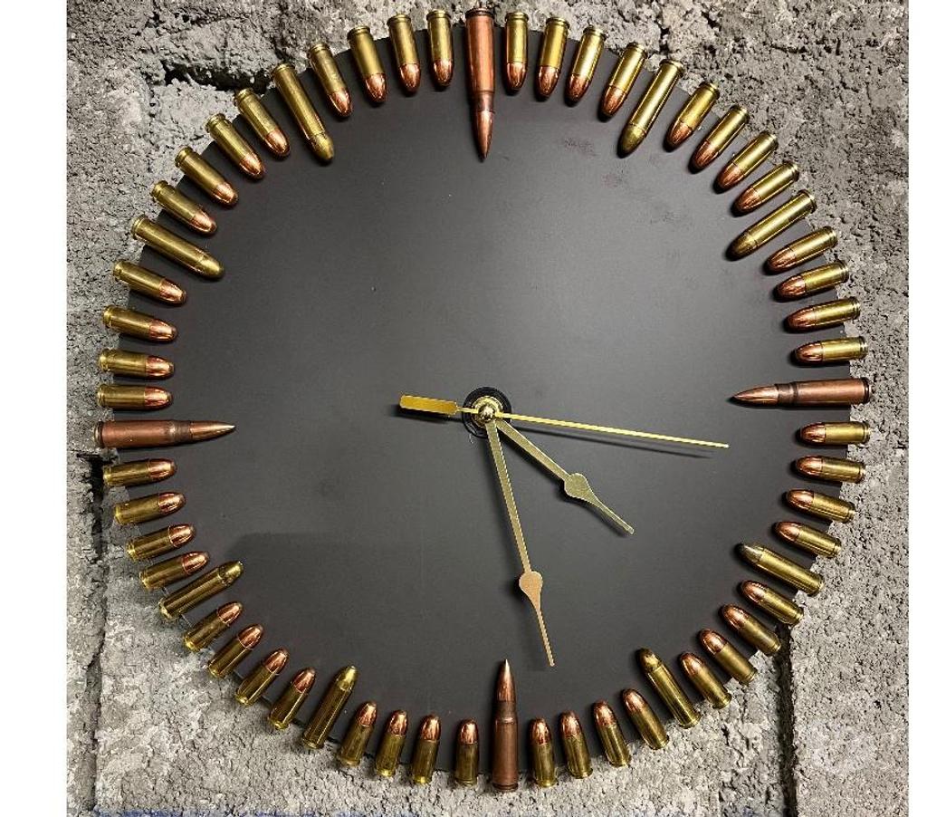 Décoration - art Var Callian - 83440 - Photos Vivastreet Horloge murale ballechasseurbiker