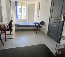 Chambre meublée à courte durée disponible tout de suite