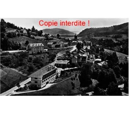Collections Le Tholy Vosges - Photos Vivastreet LE THOLY -FROMAGERIE PHOTO N & B ARGENTIQUE (1957)