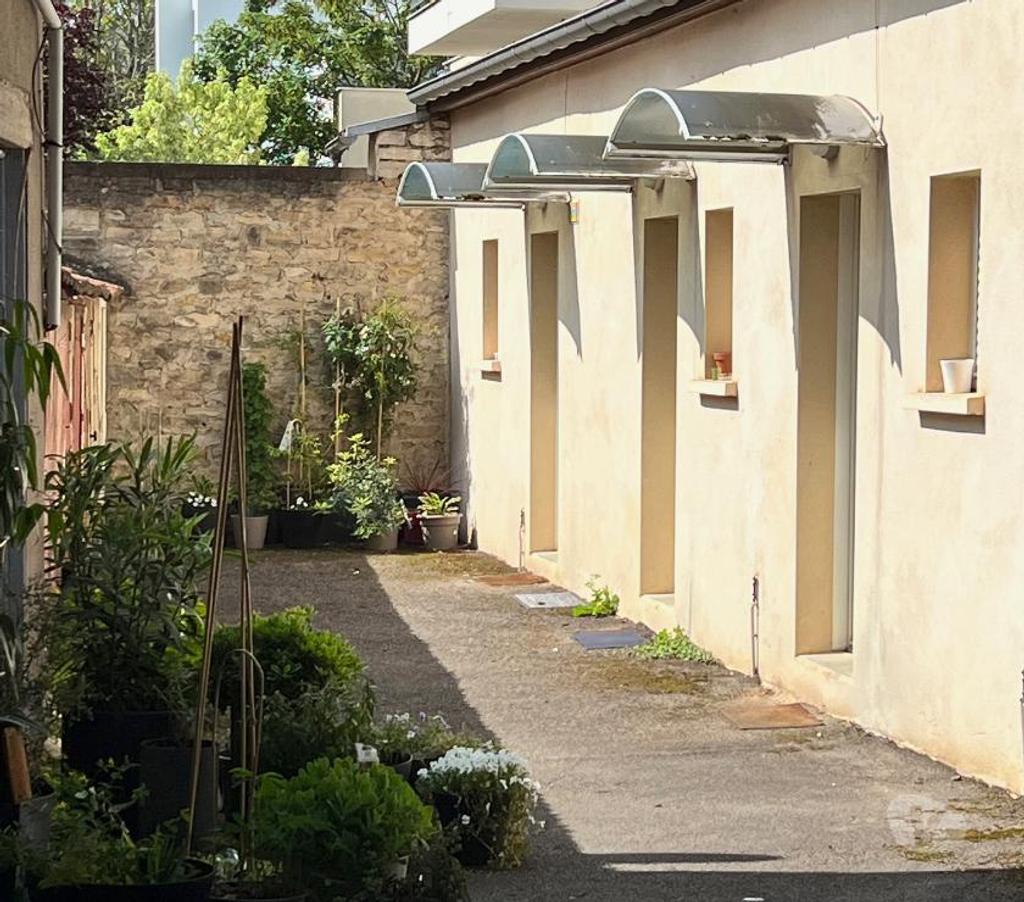 Appartement meublé Côte-d'Or Dijon - 21000 - Photos Vivastreet JOUVENCE REPUBLIQUE T1 bis duplex 19m² meublé, rénové