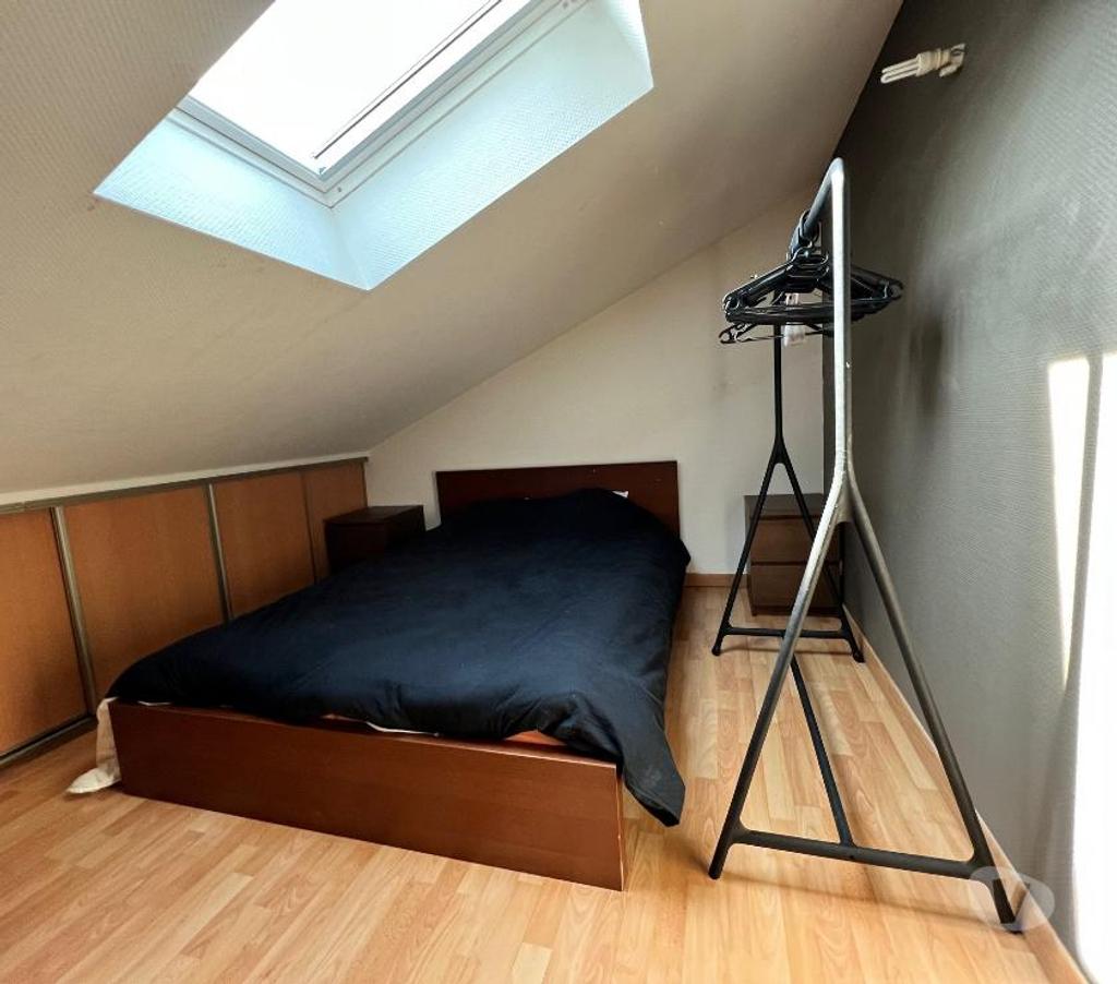 Appartement meublé Côte-d'Or Dijon - 21000 - Photos Vivastreet JOUVENCE REPUBLIQUE T1 bis duplex 19m² meublé, rénové