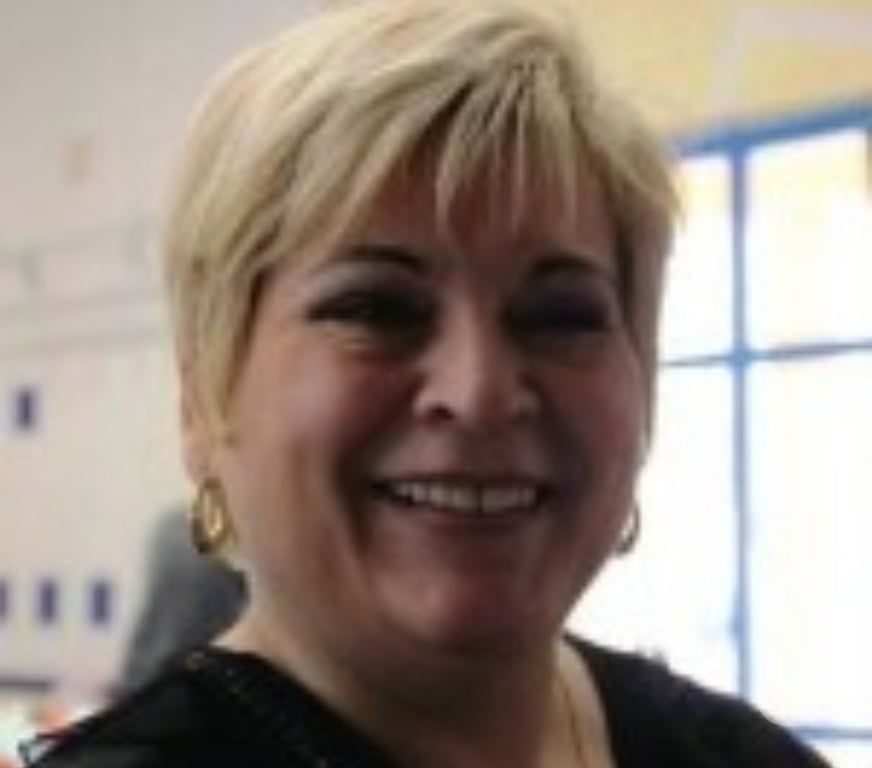 Massages Bouches-du-Rhône Marseille - Photos Vivastreet MASSAGE 2 OU 4 MAINS, EPILATION ,SOINS ENERGETIQUES