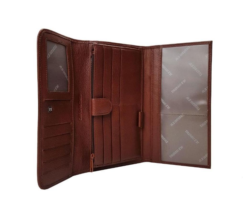 Accessoires - Bagagerie Oise Beauvais - 60000 - Photos Vivastreet Portefeuille femme type compagnon tout-en-un Marron