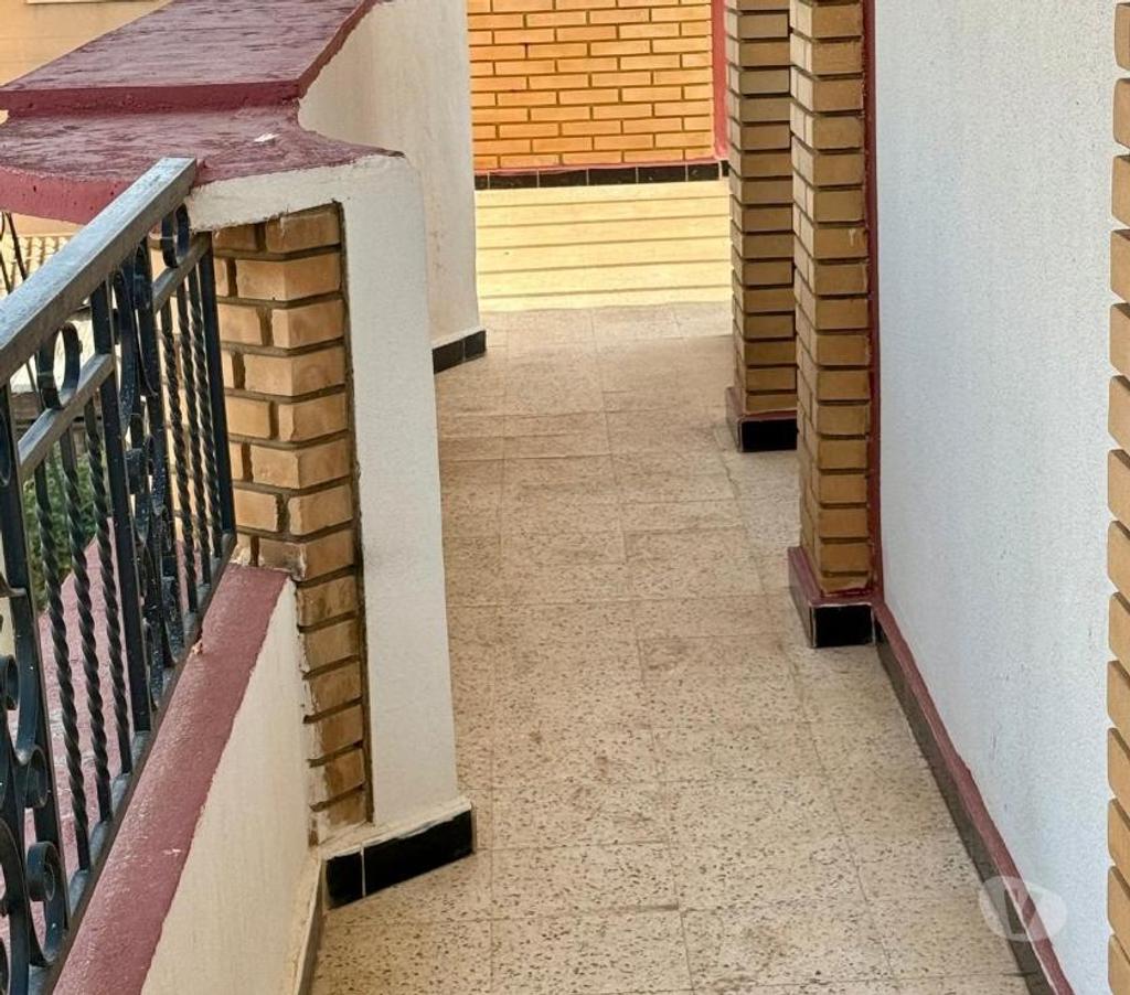 Vente Maison Algérie - Photos Vivastreet Maison sur 3 étages avec terrasse