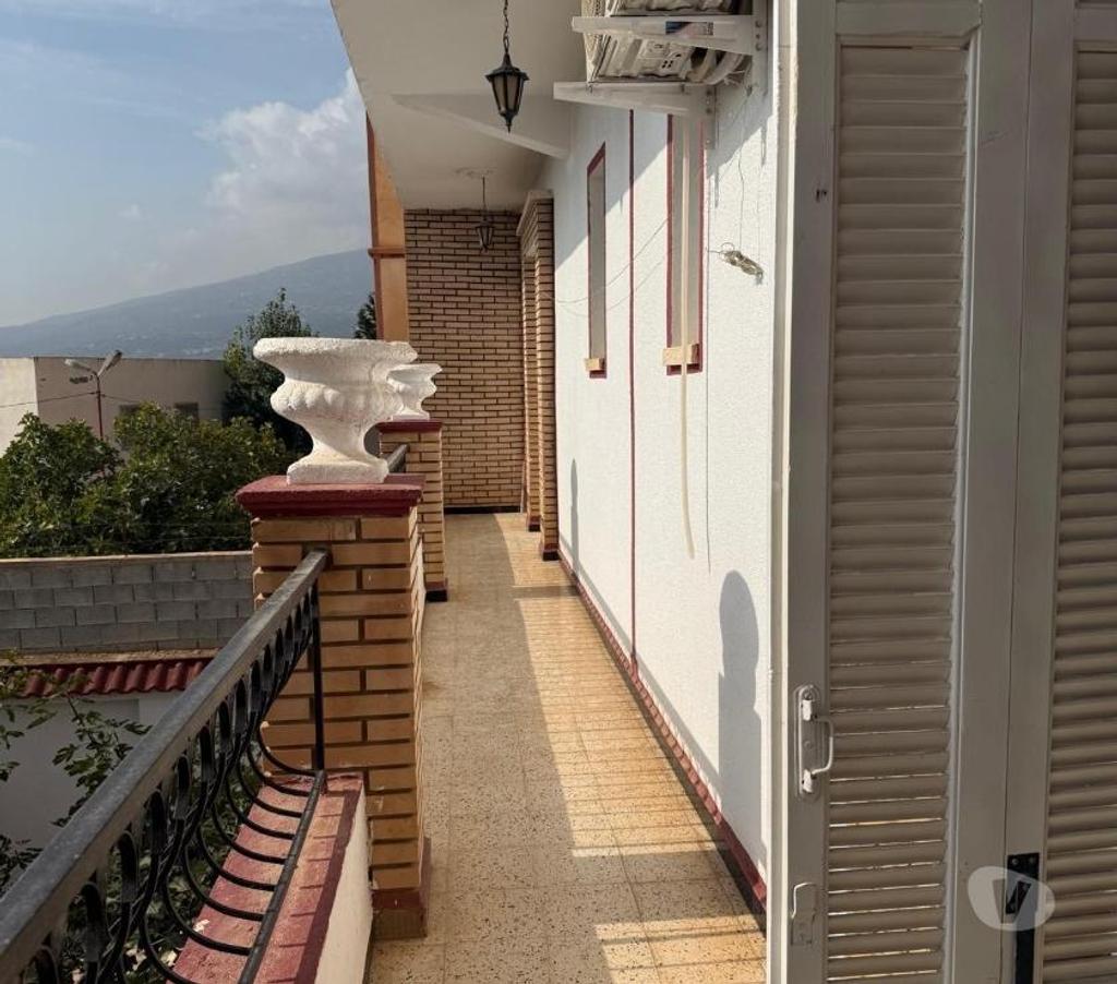 Vente Maison Algérie - Photos Vivastreet Maison sur 3 étages avec terrasse
