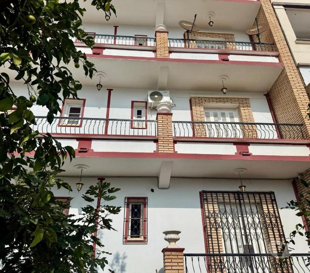 Vente Maison Algérie - Photos Vivastreet Maison sur 3 étages avec terrasse
