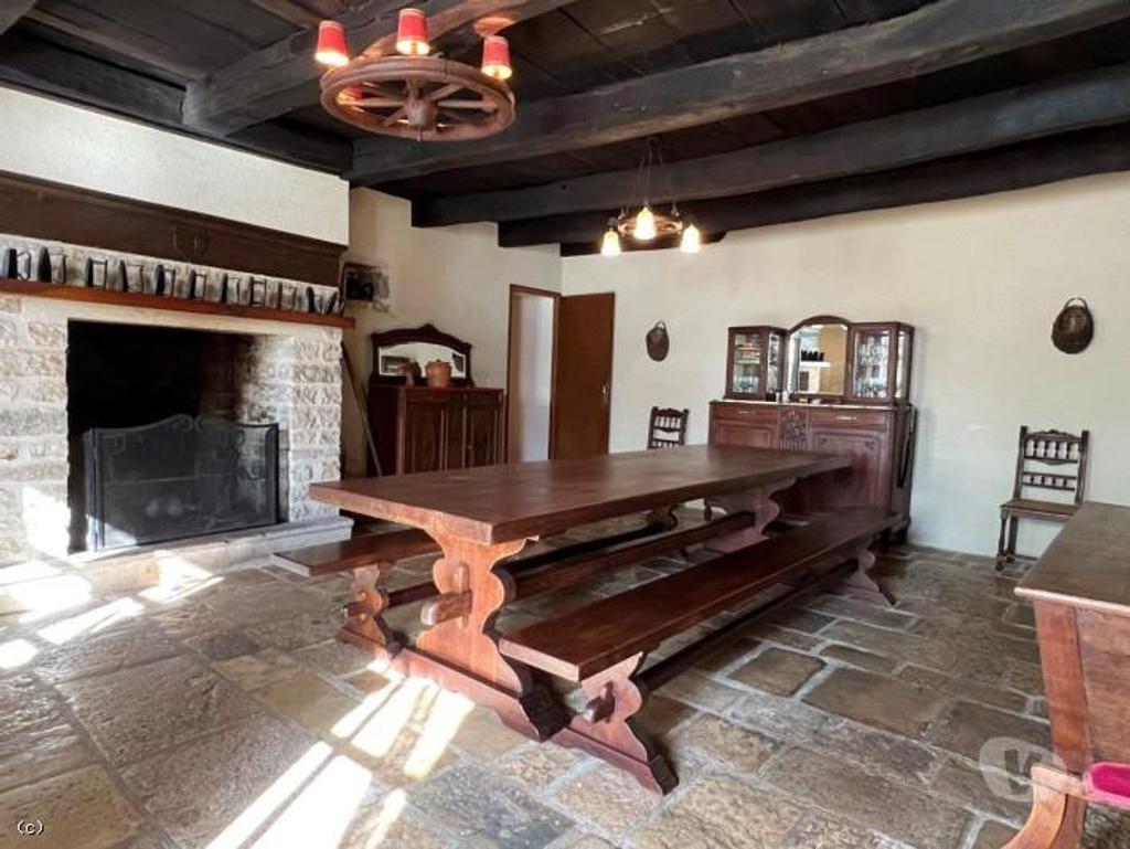 Vente Maison Vienne Civray - 86400 - Photos Vivastreet Belle Maison En Pierre Avec Jardin et Un Terrain de Loisirs...