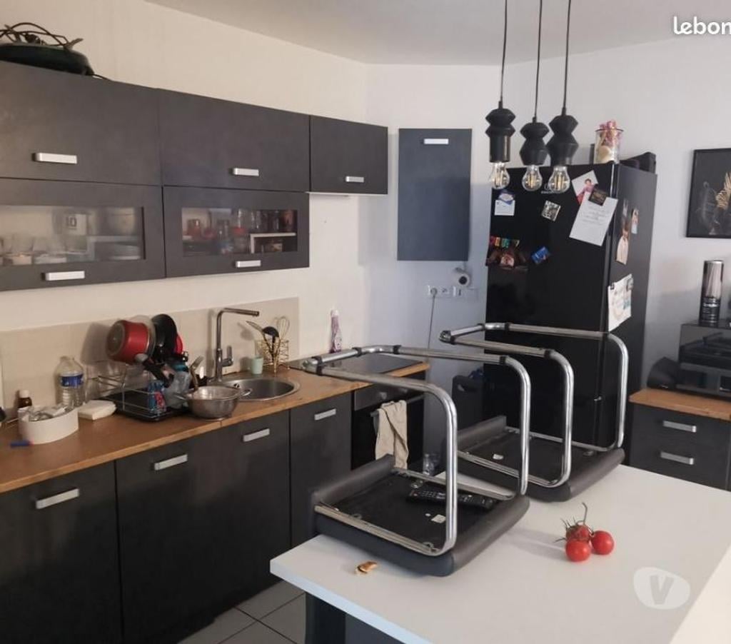 Vente Immeuble Pas-de-Calais Sallaumines - 62430 - Photos Vivastreet IMMEUBLE HANGAR LOCATIF