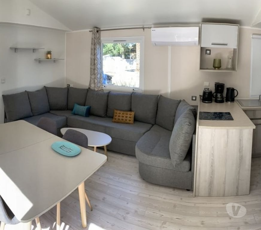 location saisonniere Hérault Agde - 34300 - Photos Vivastreet SUPERBE MOBIL HOME 6 PERS 3 CH 2 WX 2 SDB CLIM