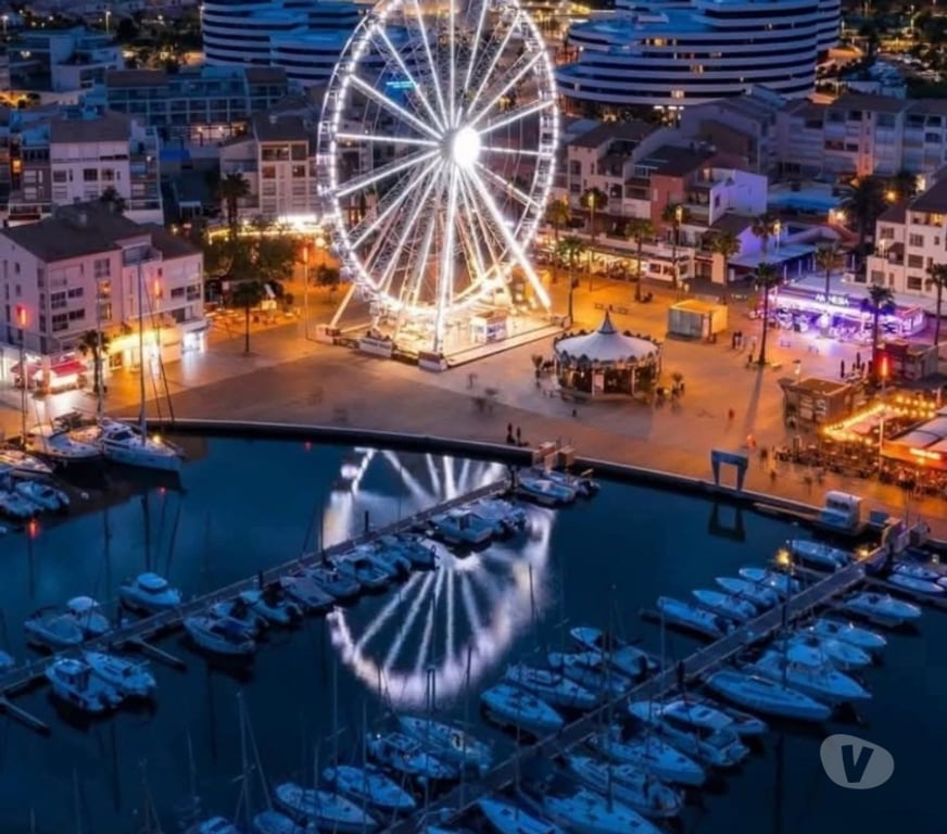 location saisonniere Hérault Agde - 34300 - Photos Vivastreet SUPERBE MOBIL HOME 6 PERS 3 CH 2 WX 2 SDB CLIM