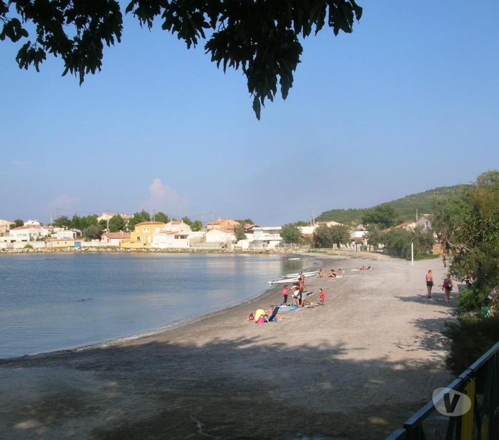 location saisonniere Bouches-du-Rhône St Mitre les Remparts - 13920 - Photos Vivastreet HAUT DE VILLA L.ES PIEDS DANS L 'EAU