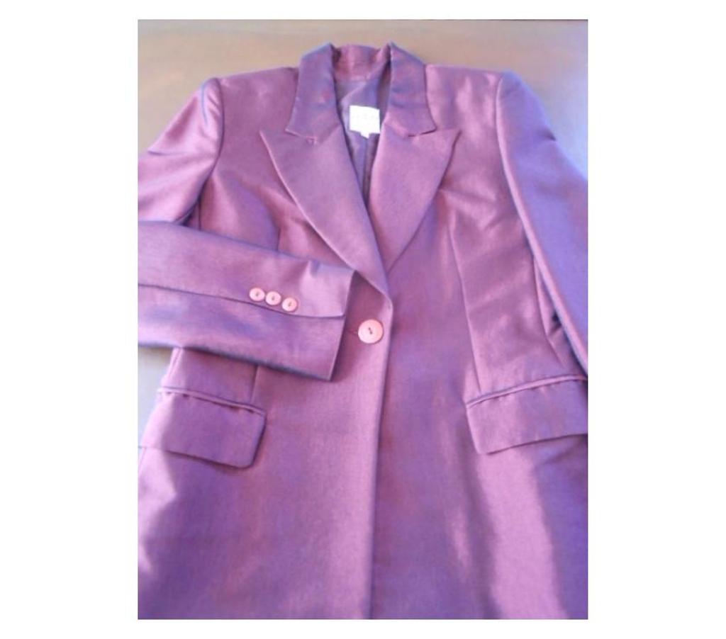 Vêtements occasion Pyrénées-Orientales Perpignan - Photos Vivastreet Veste bordeaux 38 - annie66