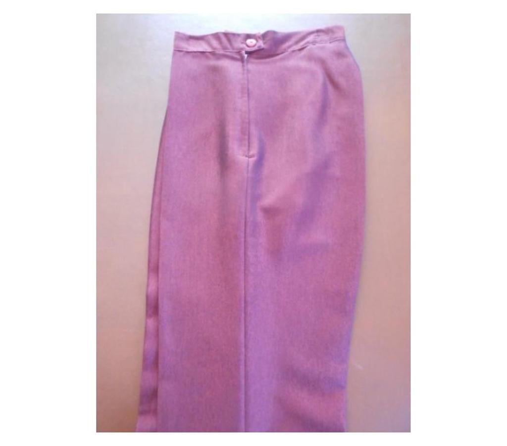 Vêtements occasion Pyrénées-Orientales Perpignan - Photos Vivastreet Pantalon bordeaux - 38 - annie66