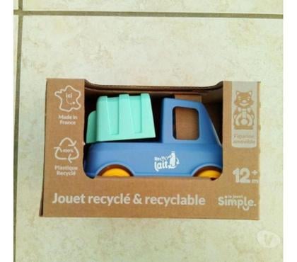 Jeux - Jouets Ardoix Ardèche - Photos Vivastreet Camion en plastique recyclé (Neuf)