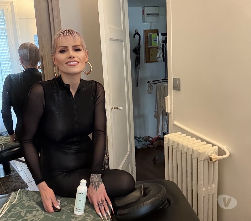 Massages Bouches-du-Rhône Aix en Provence - Photos Vivastreet Massage tantrique massage japonais professionnel papouille