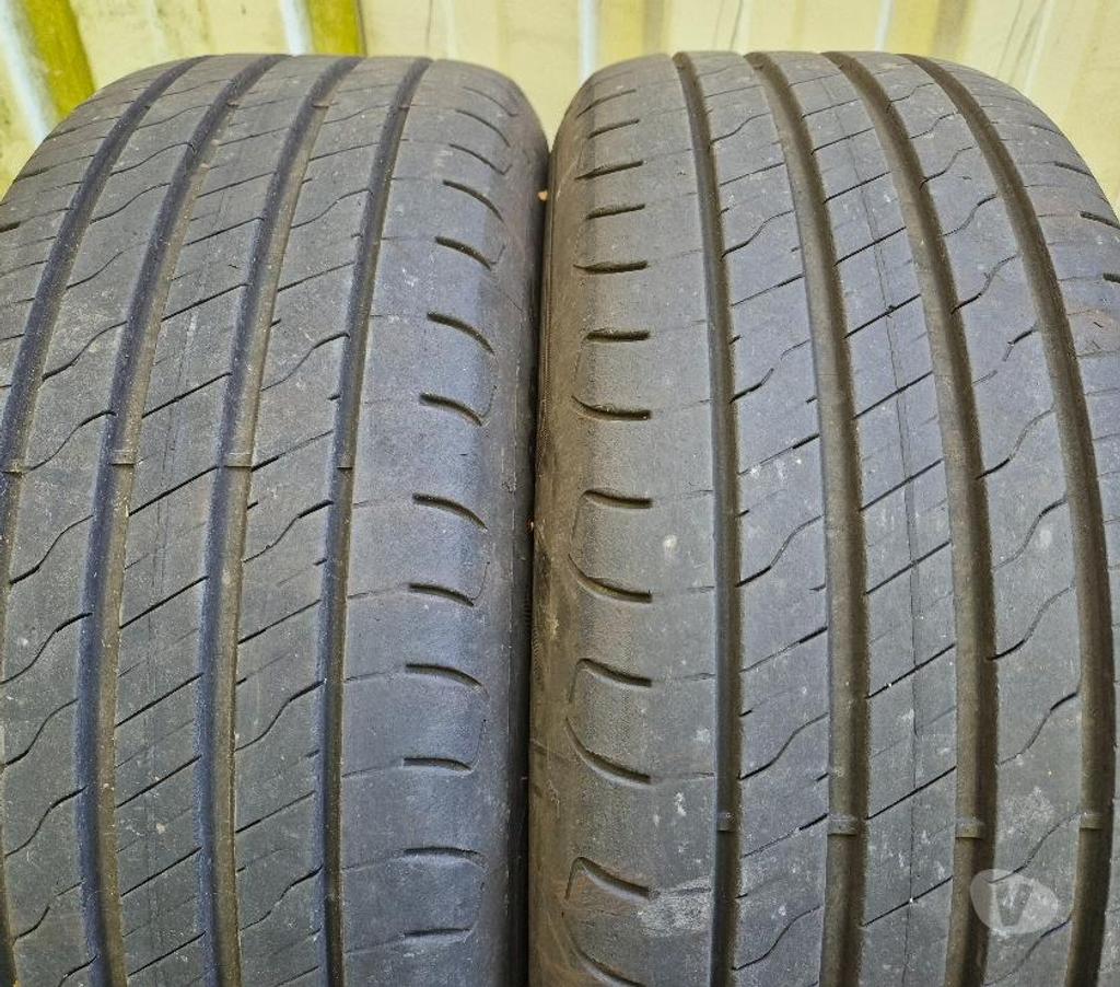 Pièces et services auto Loire St Etienne - Photos Vivastreet 2 roues été 205 55 16 91H Renault Megane