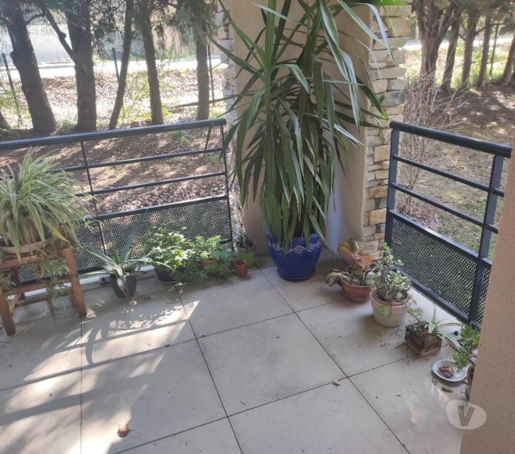 Appartement meublé Bouches-du-Rhône Ventabren - 13122 - Photos Vivastreet Sous Lou appartement