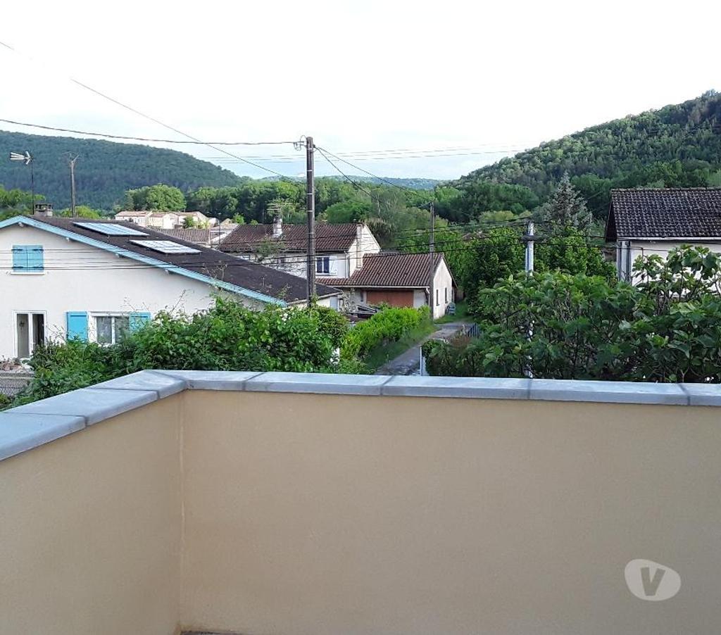 Vente Maison Ariège Laroque d'Olmes - 09600 - Photos Vivastreet MAISON RENOVEE PROCHE COMMERCES, GARAGE, PISCINE, TERRASSE