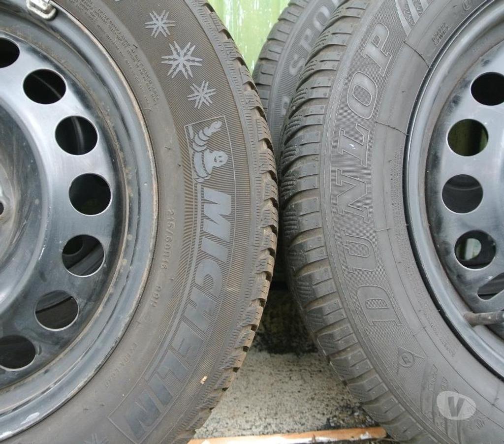 Pièces et services auto Loire St Etienne - Photos Vivastreet 4 roues neige Opel Zafira Tourer en 215 60 16 99H TBE