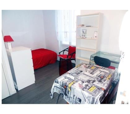 Location Vacances Vichy Allier - Photos Vivastreet Studio central curiste