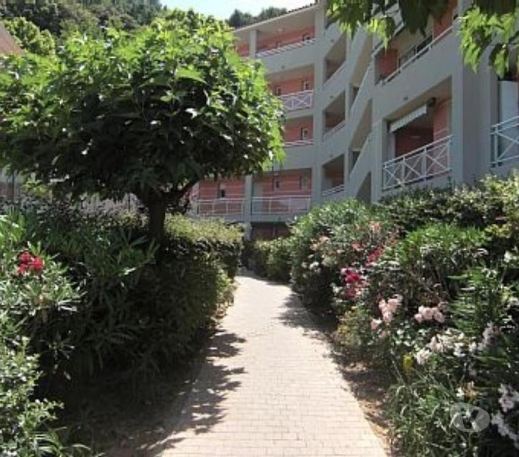 location saisonniere Alpes-Maritimes Cagnes sur Mer - 06800 - Photos Vivastreet VACANCES AU SOLEIL, PISCINE AU COEUR DE LA COTE D'AZUR