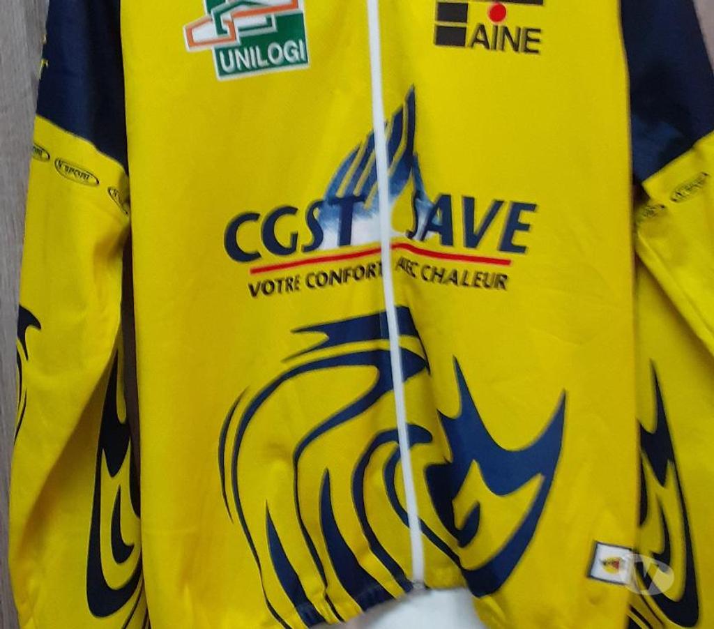 Matériel de sport Aisne St Quentin - 02100 - Photos Vivastreet veste de cycliste