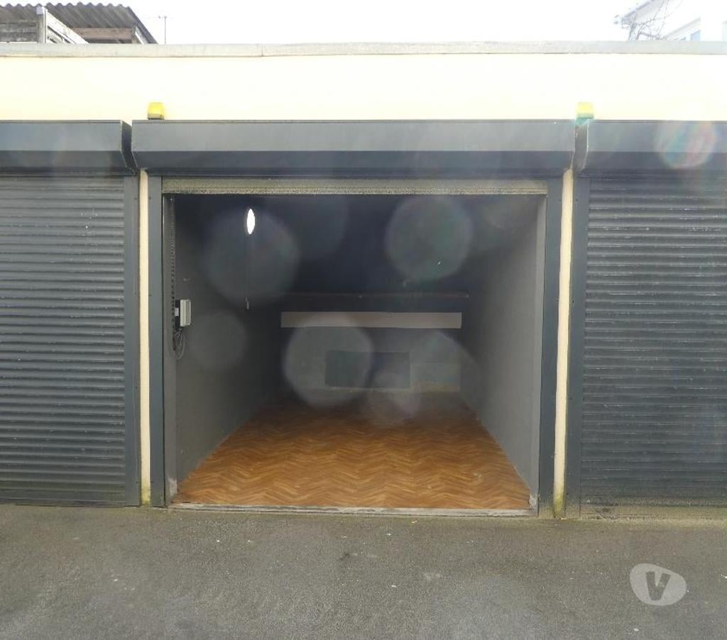 Parkings - Garages Pas-de-Calais Berck - 62600 - Photos Vivastreet garage centre berck