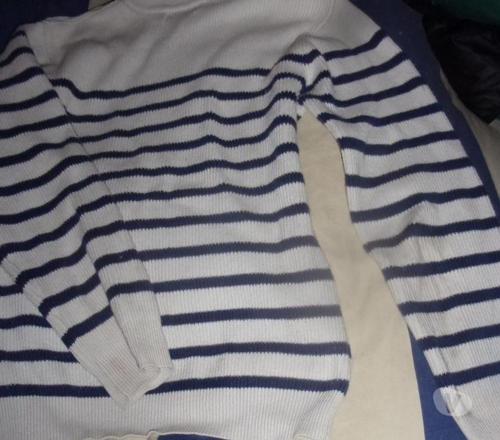 Vêtements occasion Nord Conde sur l'Escaut - 59163 - Photos Vivastreet pull marin Cyrillus Paris 10 ans