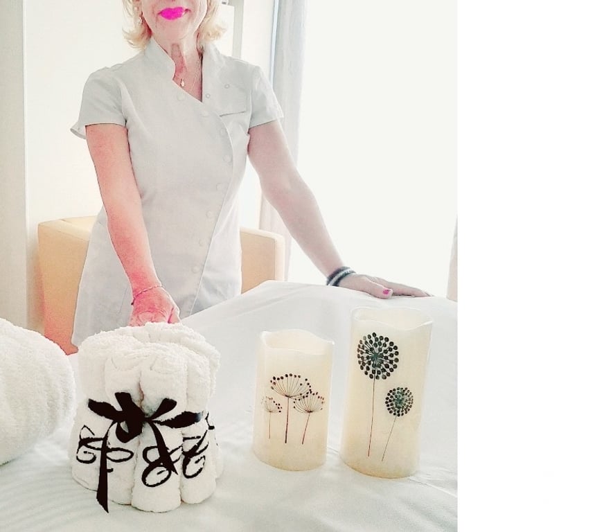 Massages Alpes-Maritimes Nice - Photos Vivastreet Charme douce classe Massage tantrique personnalisé