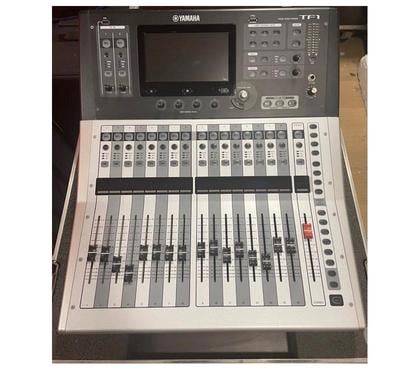 Photo - Video - Son Mommenheim Bas-Rhin - Photos Vivastreet YAMAHA TF1 - Mix numérique 16V+Flight Rythmes&Sons