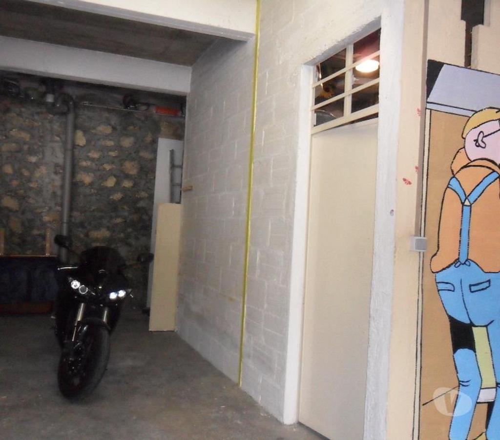 Parkings - Garages Charente Angouleme - 16000 - Photos Vivastreet PARKING GARAGE POUR MOTOS PR GARE ANGOULEME 16000