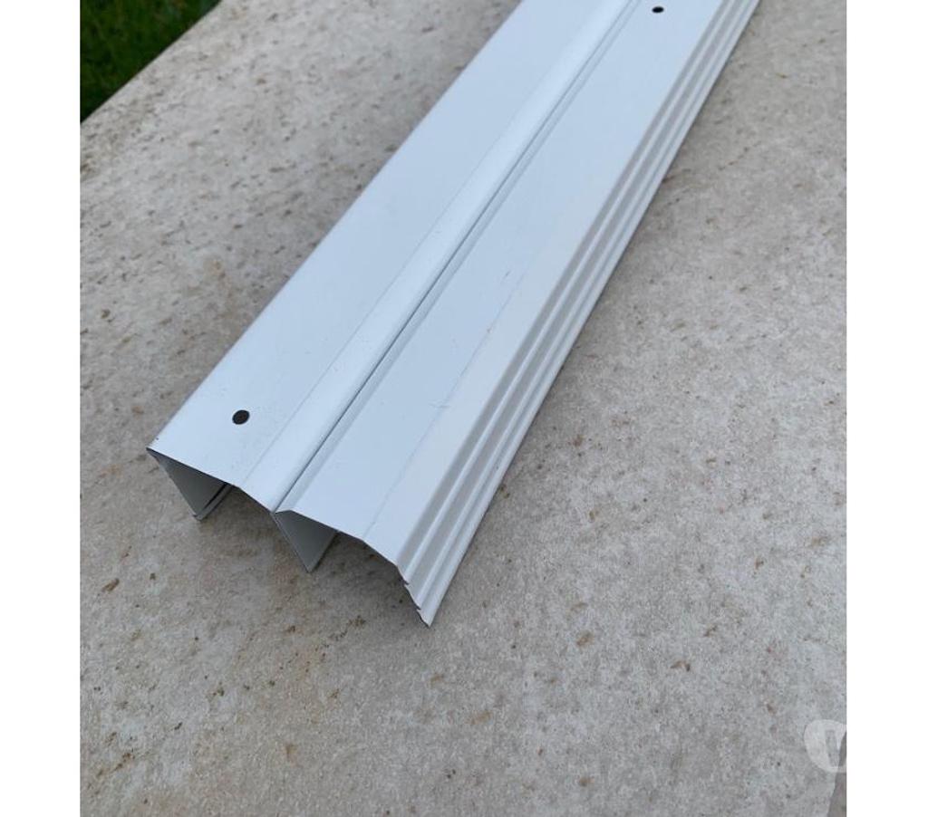  Essonne Bievres - 91570 - Photos Vivastreet Placard rail haut SPACEO blanc L 194 cm neuf