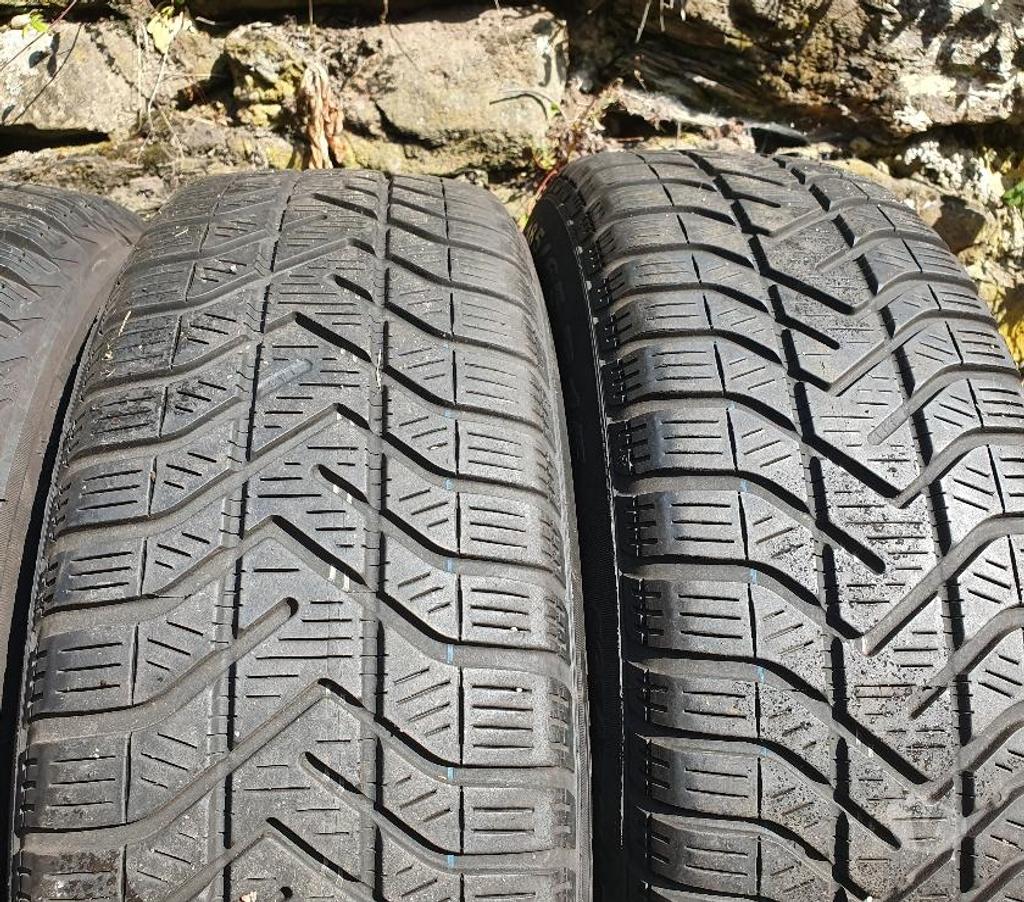 Pièces et services auto Loire St Etienne - Photos Vivastreet 4 roues neige Alu Citroen C3 185 65 15 88T TBE