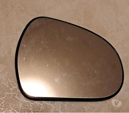 Pièces moteur et accessoires auto Meaux Seine-et-Marne - Photos Vivastreet Miroir glace rétroviseur DROITE Peugeot 207