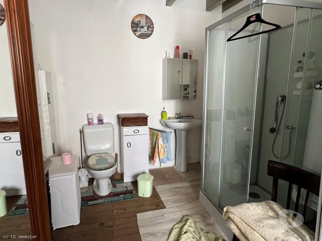 Vente Maison Charente Ruffec - 16700 - Photos Vivastreet Jolie Petite Maison de Plain-Pied au Centre-Ville de Ruffec
