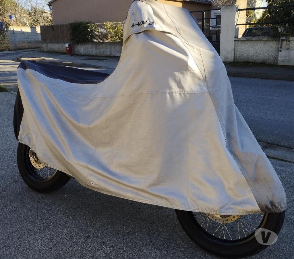 Pièces et services moto Bouches-du-Rhône Miramas - 13140 - Photos Vivastreet HOUSSE DE PROTECTION MOTO Marque HELD