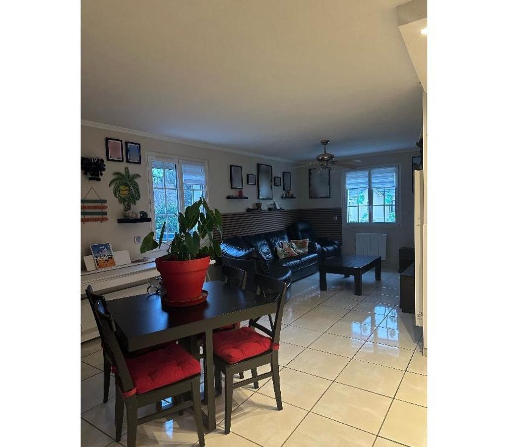 Vente Maison Val-d'Oise Fosses - 95470 - Photos Vivastreet Maison individuelle T7